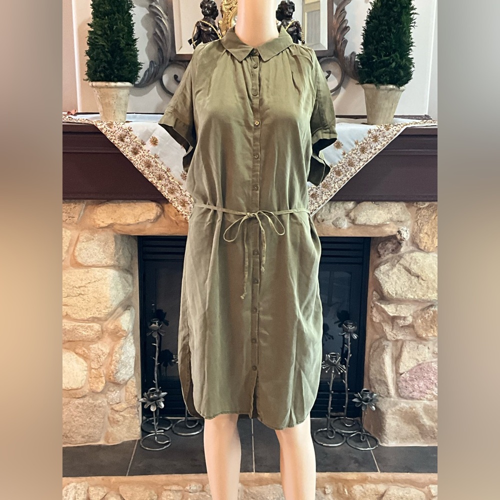 H&M Olive Green Button-Up Dress 6
